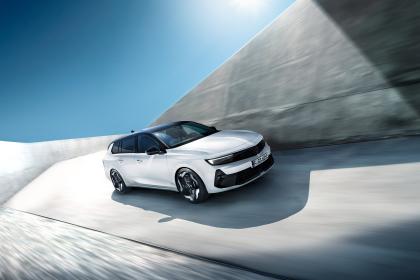 Η Opel γιορτάζει 20 χρόνια άνεσης